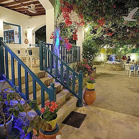 Nefeli Hotel Myrties